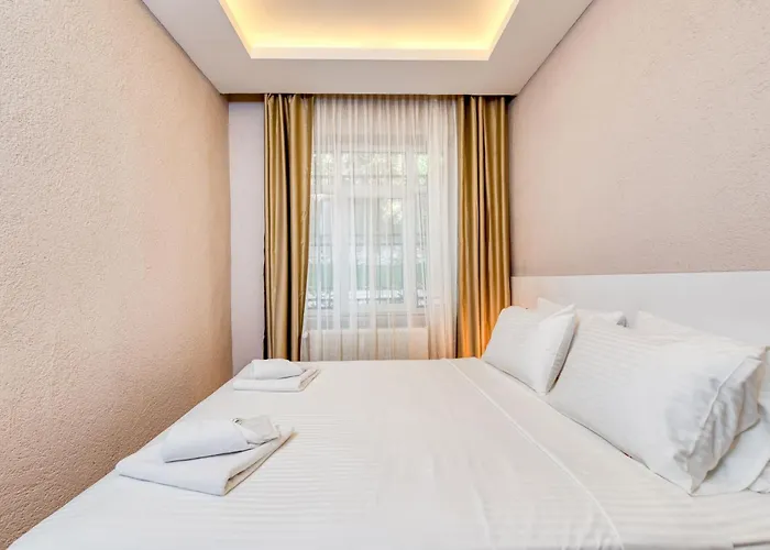 Port Apart Hotel